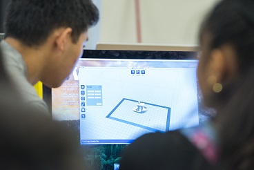Students in DIY Electronics course